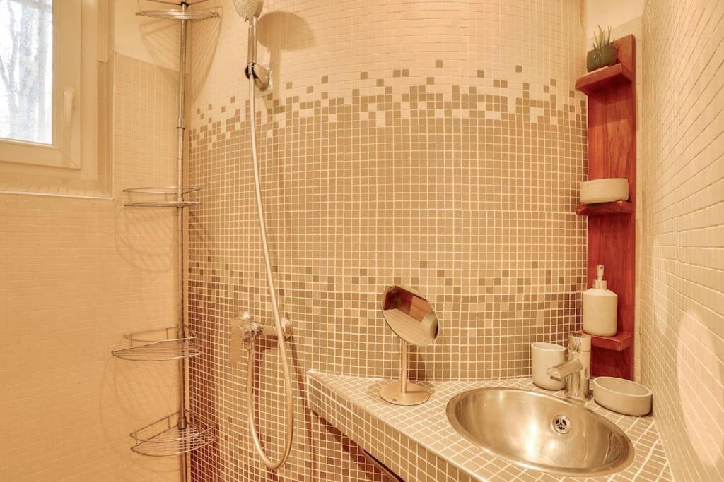 Lovely 1 Bedroom Flat Near Colonel Fabien Metro Station Appartement